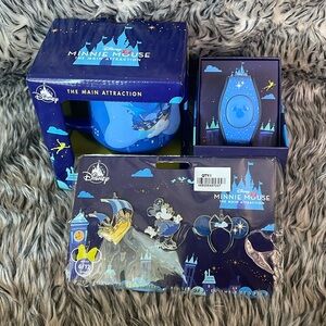 Minnie Mouse the Main Attraction Mug, Pin and Magic Band set